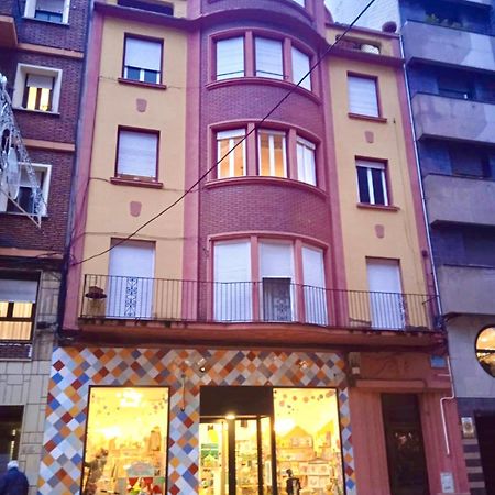 Antolin Yellow Door 폰페라다 외부 사진