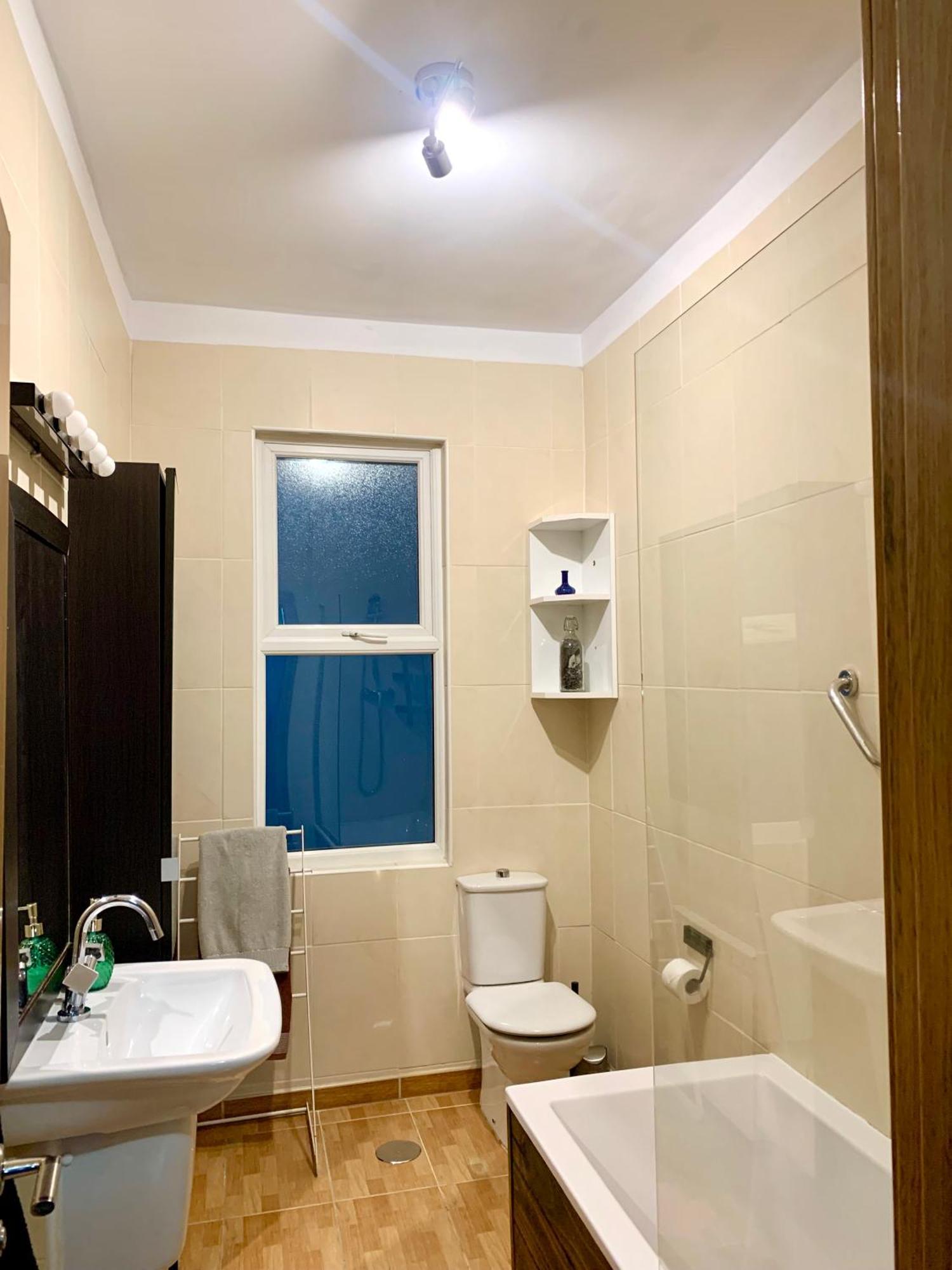 Antolin Yellow Door 폰페라다 외부 사진